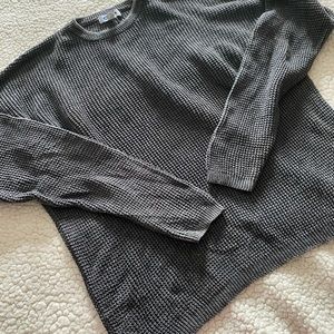 Men’s Old Navy brand gray sweater size L 🤩